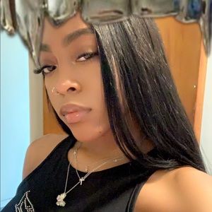 Meet your Posher, Keishell